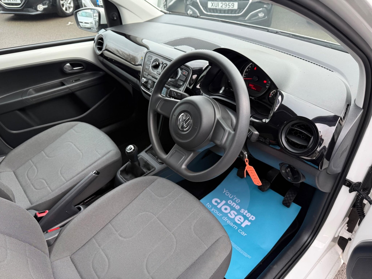 Used Volkswagen up! 2015 for sale - 77331196: Photo 10