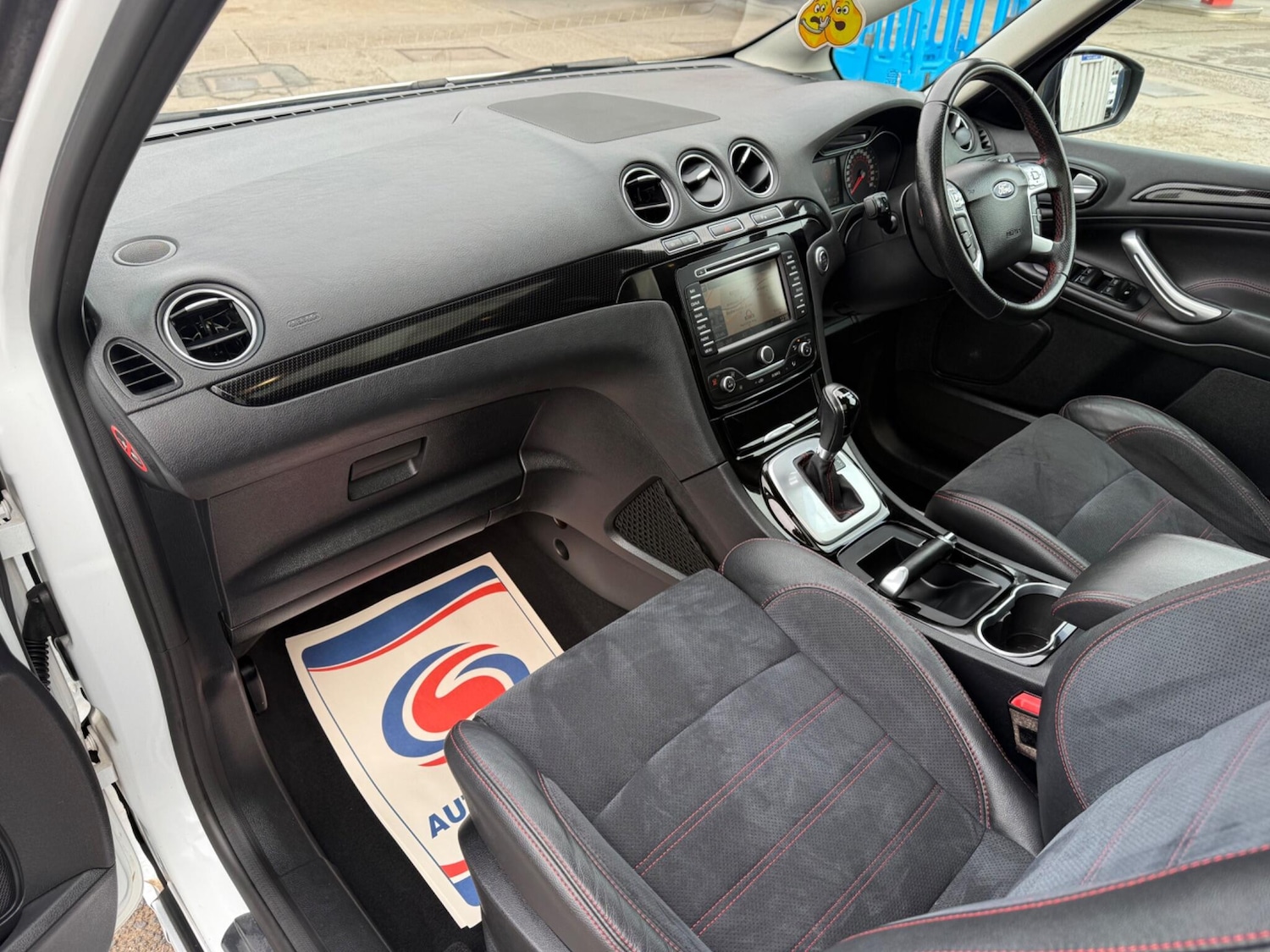 Used Ford S-Max 2013 for sale - 77330854: Photo 21