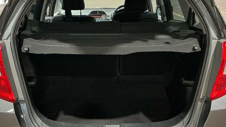 Used Honda Jazz 2015 for sale - 76700703: Photo 12