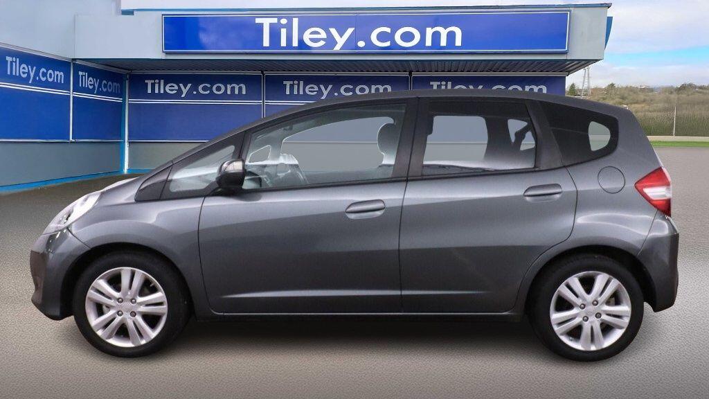 Used Honda Jazz 2015 for sale - 76700703: Photo 5