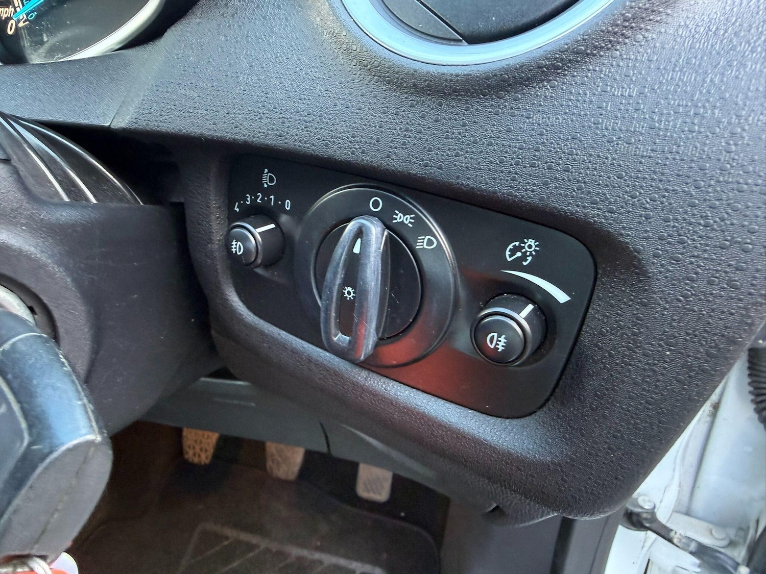 Used Ford Fiesta 2014 for sale - 78073103: Photo 15