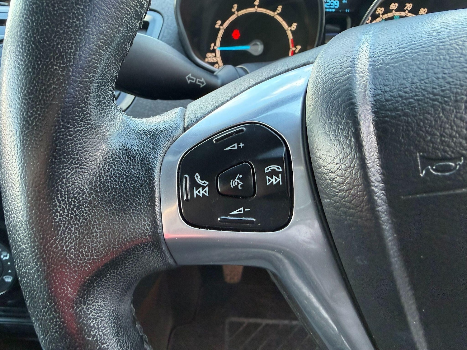 Used Ford Fiesta 2014 for sale - 78073103: Photo 18