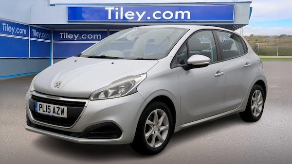 Used Peugeot 208 2015 for sale - 76175617: Photo 3