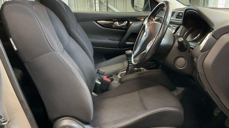 Used Nissan Qashqai 2015 for sale - 77723451: Photo 5