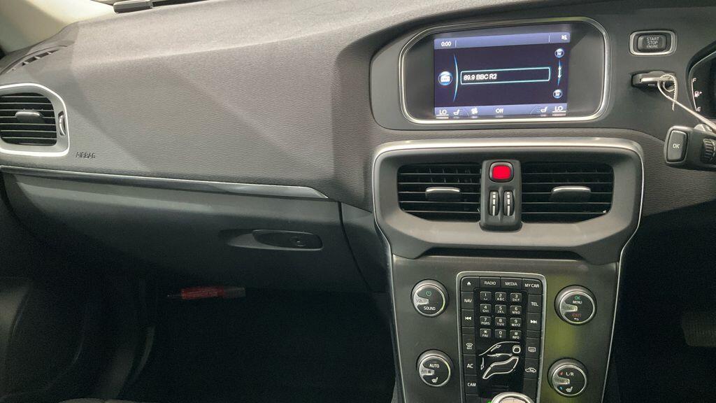 Used Volvo V40 2025 for sale - 76742477: Photo 10