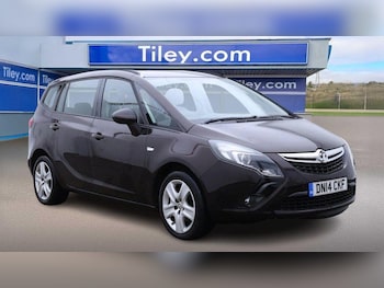 2014 (14) - 1.4T Exclusiv 5dr