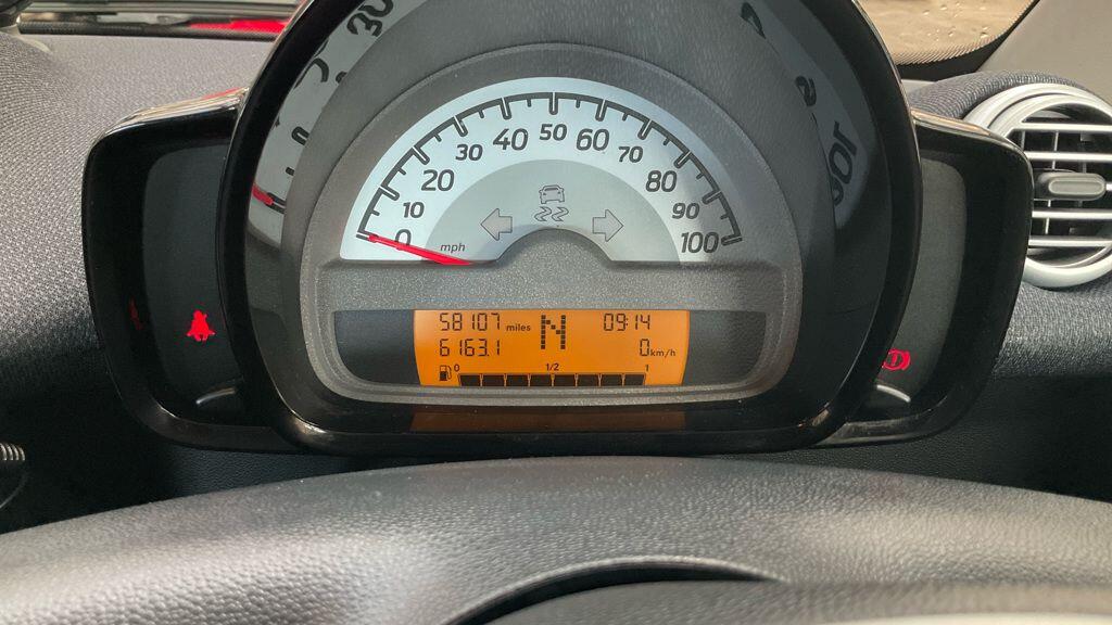 Used smart fortwo 2014 for sale - 75782394: Photo 11