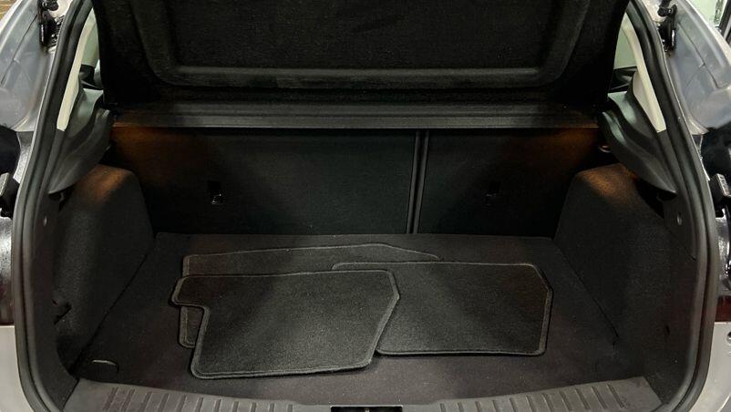 Used Ford Focus 2011 for sale - 76549130: Photo 13