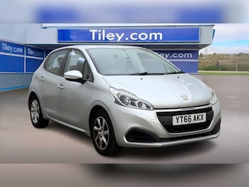 Used Peugeot 208 2016 for sale - 78491775: Photo