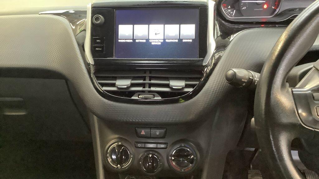 Used Peugeot 208 2016 for sale - 76771676: Photo 10