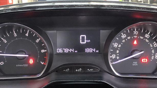 Used Peugeot 208 2016 for sale - 76771676: Photo 11