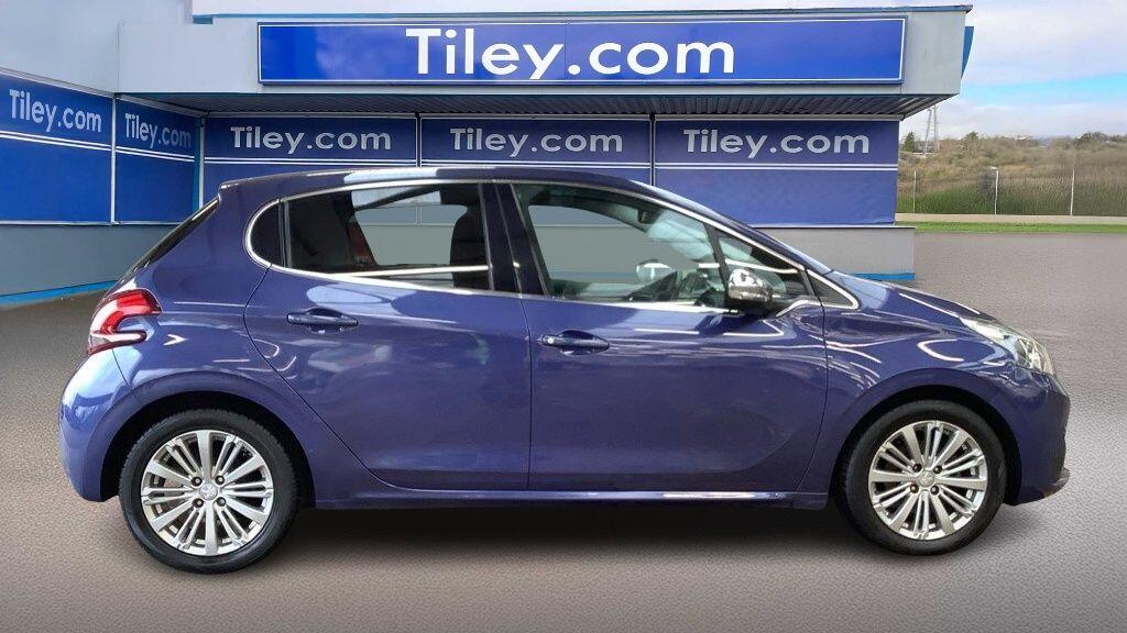 Used Peugeot 208 2016 for sale - 76771676: Photo 6