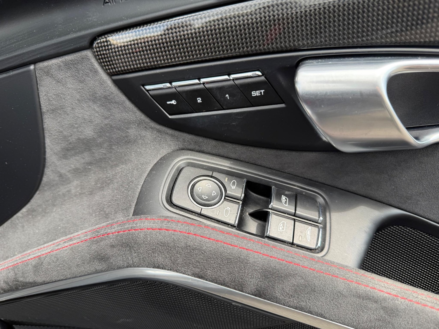 Used Porsche 911 for sale - 76337382: Photo 21