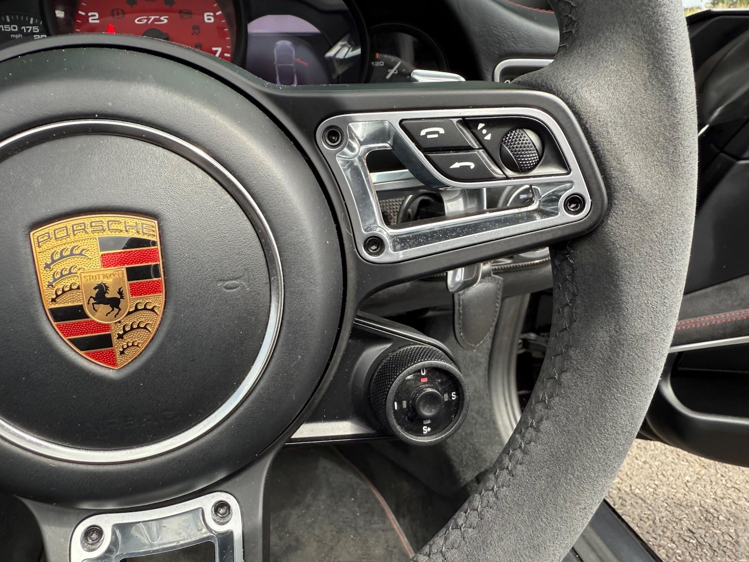 Used Porsche 911 for sale - 76337382: Photo 24