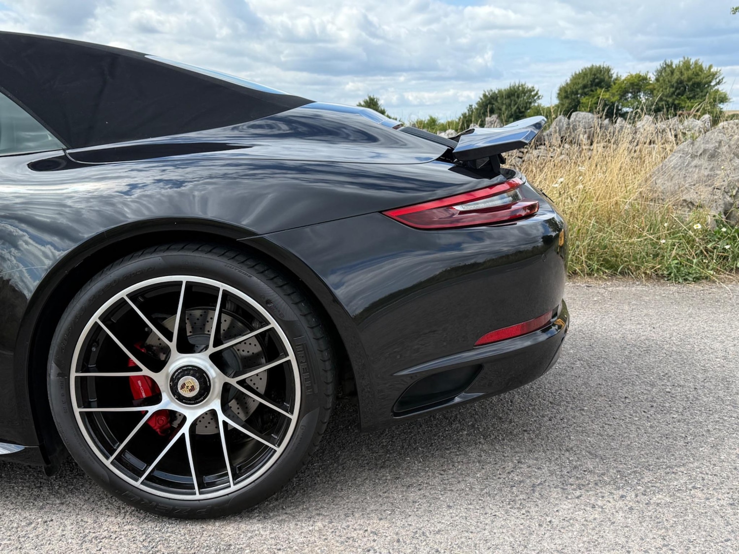 Used Porsche 911 for sale - 76337382: Photo 40