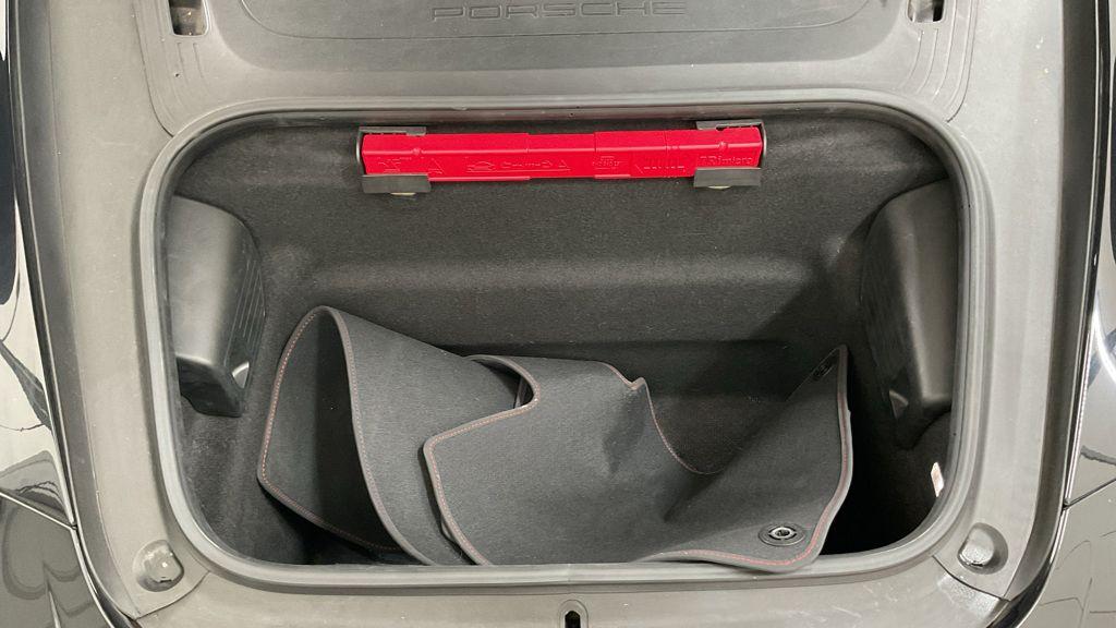 Used Porsche 911 for sale - 76337382: Photo 42