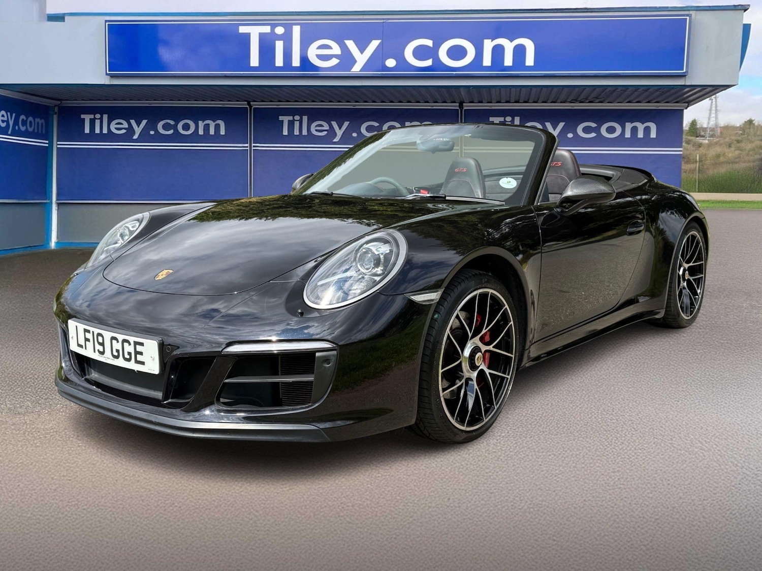 Used Porsche 911 for sale - 76337382: Photo 6
