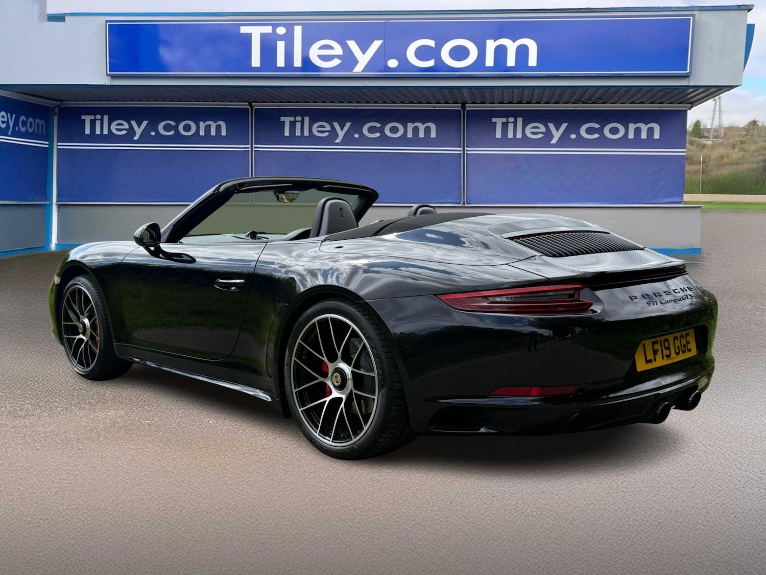 Used Porsche 911 for sale - 76337382: Photo 8