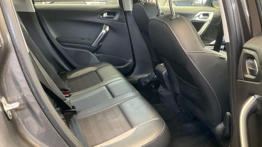 Used Peugeot 2008 2018 for sale - 77925836: Photo 12