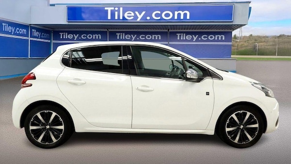 Used Peugeot 208 2018 for sale - 76175587: Photo 6