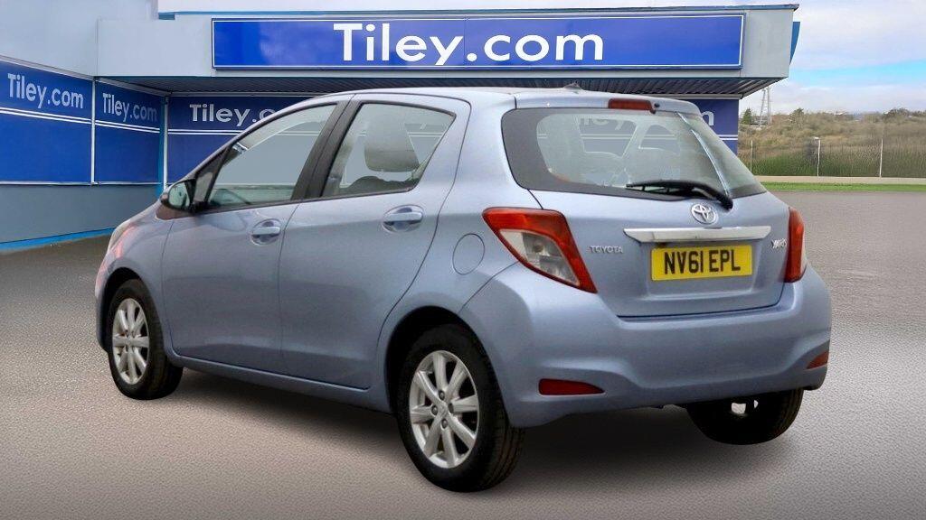 Used Toyota Yaris 2011 for sale - 76671704: Photo 7