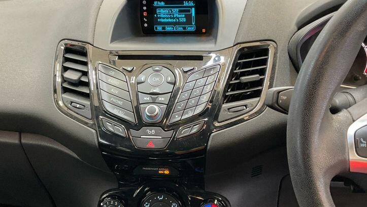 Used Ford Fiesta 2016 for sale - 76997205: Photo 10