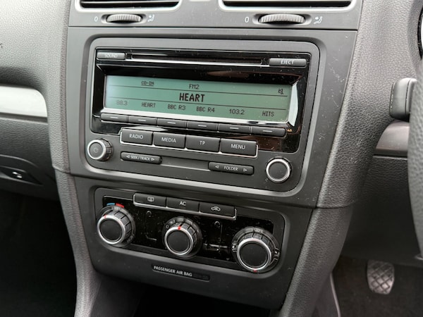 Used Volkswagen Golf 2011 for sale - 76227470: Photo 14