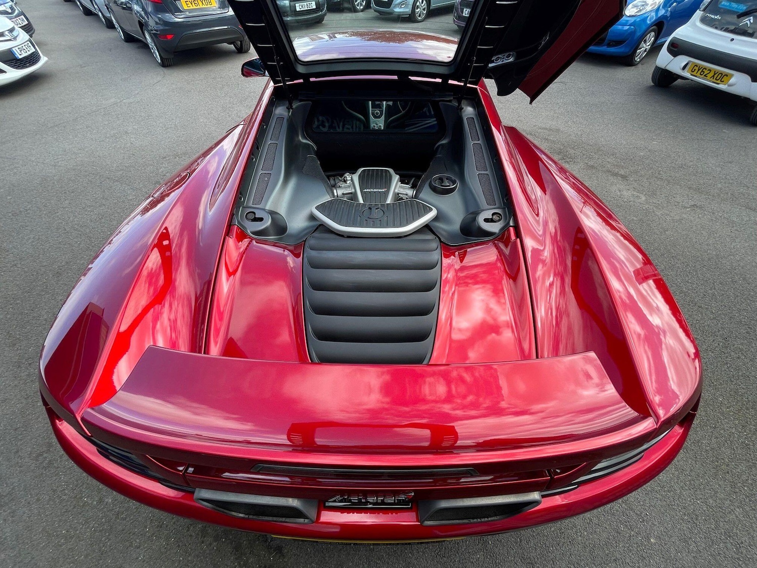 Used McLaren 12C 2011 for sale - 76457662: Photo 10