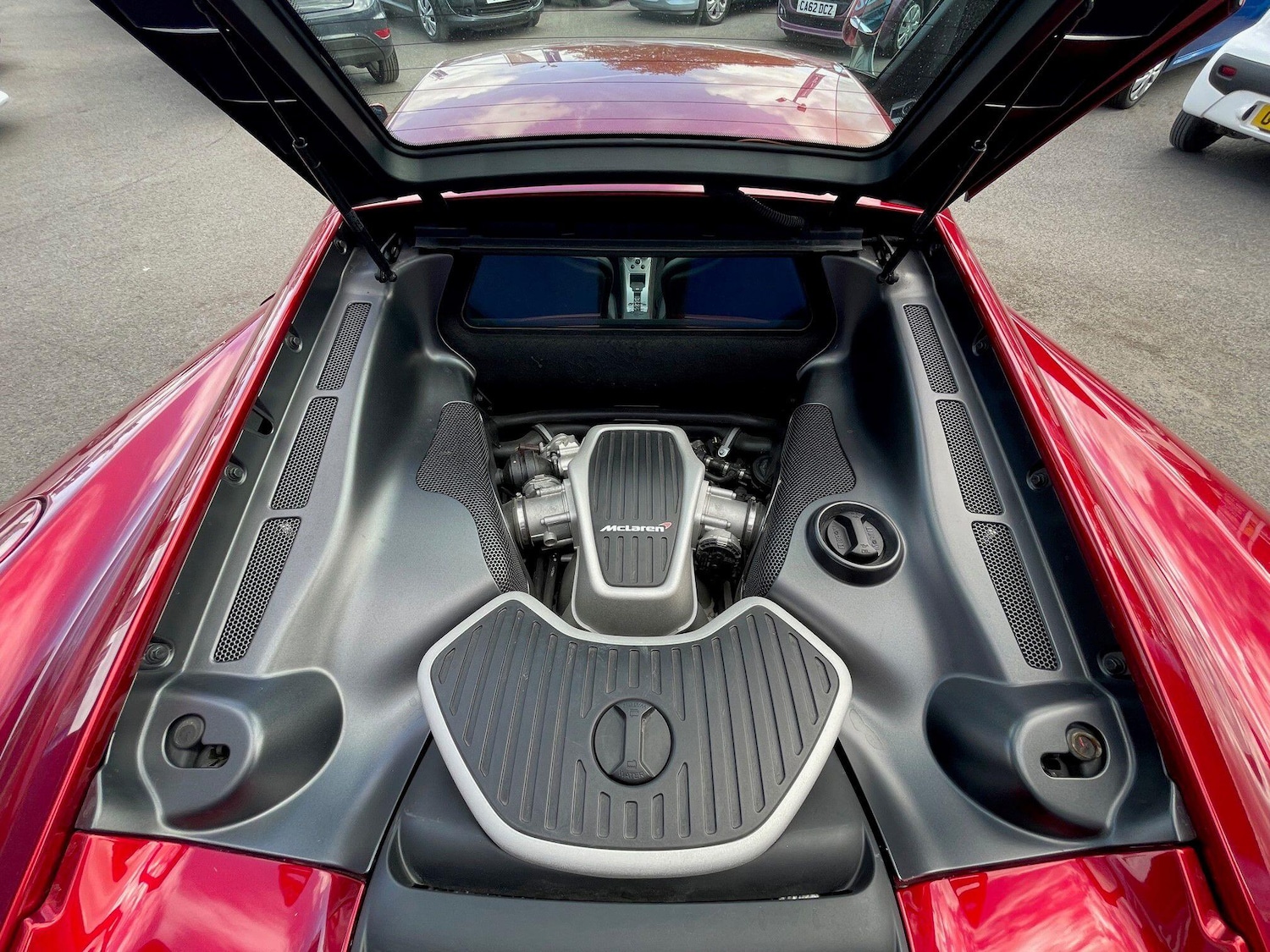 Used McLaren 12C 2011 for sale - 76457662: Photo 11