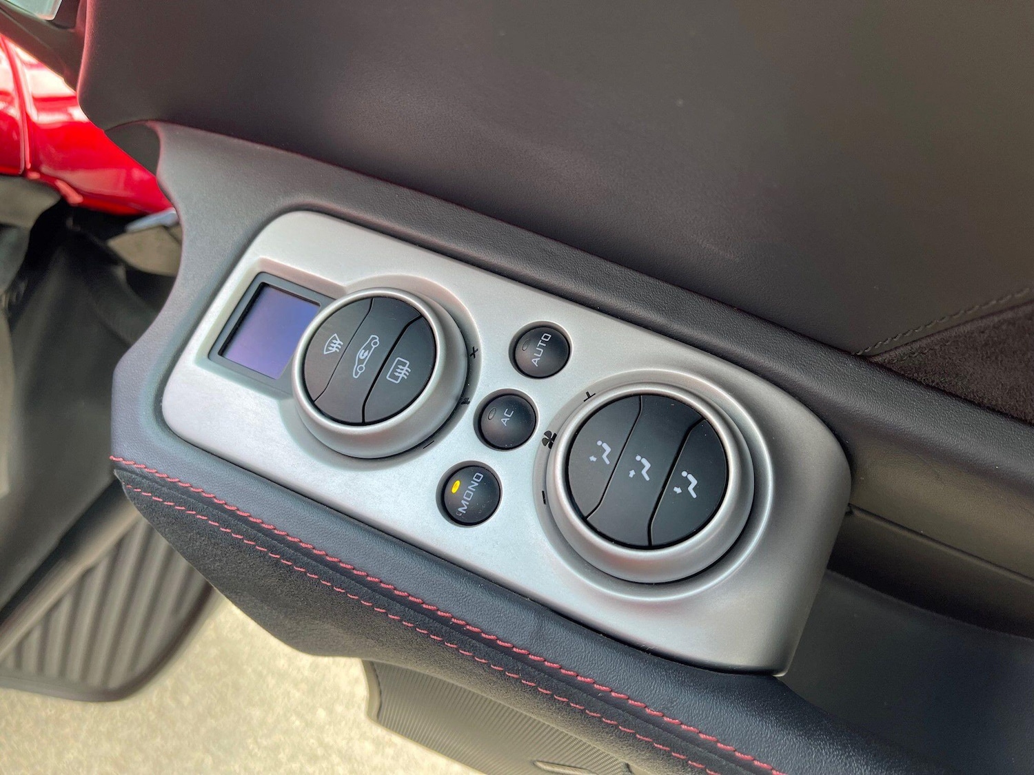 Used McLaren 12C 2011 for sale - 76457662: Photo 17