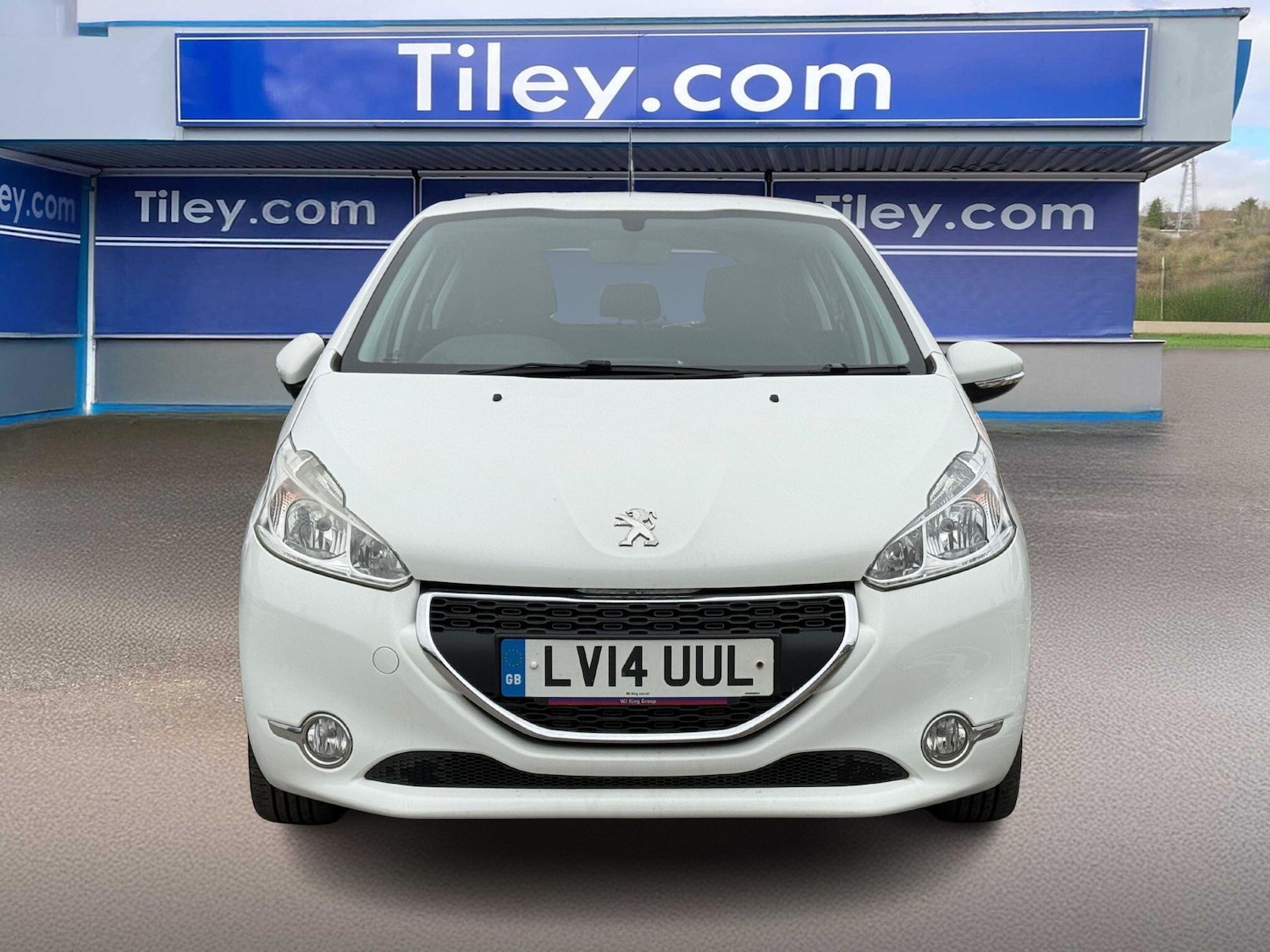 Used Peugeot 208 2014 for sale - 77029231: Photo 3