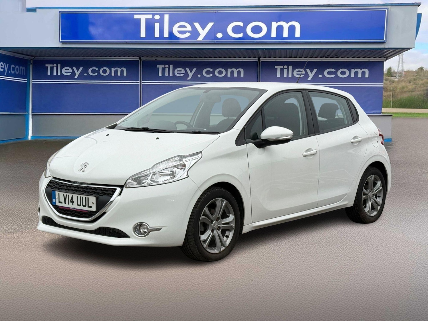 Used Peugeot 208 2014 for sale - 77029231: Photo 5