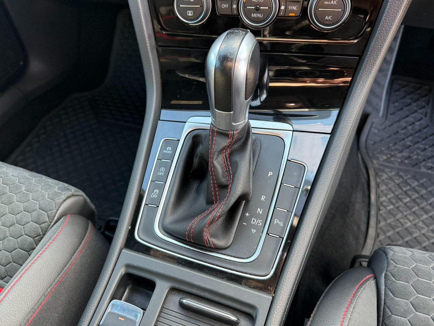 Used Volkswagen Golf for sale - 77704706: Photo 25