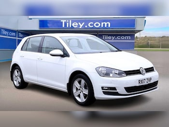 Used Volkswagen Golf 2017 for sale - 76989586: Photo