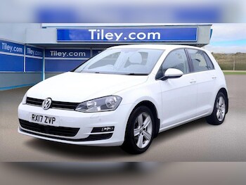 Used Volkswagen Golf 2017 for sale - 76989586: Photo