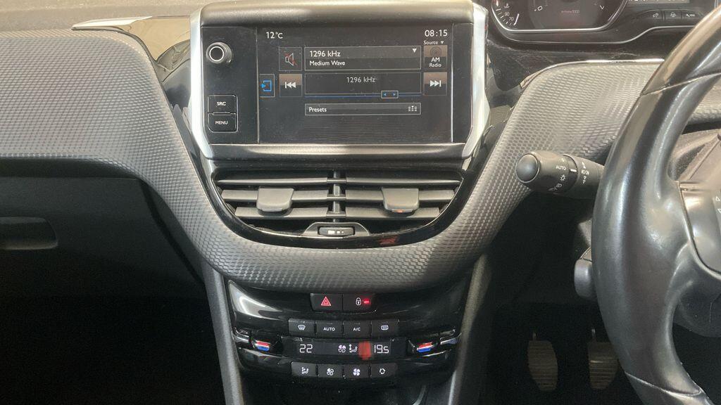 Used Peugeot 2008 2015 for sale - 78073178: Photo 10