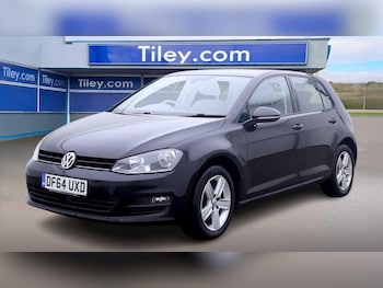 Used Volkswagen Golf 2015 for sale - 76993376: Photo