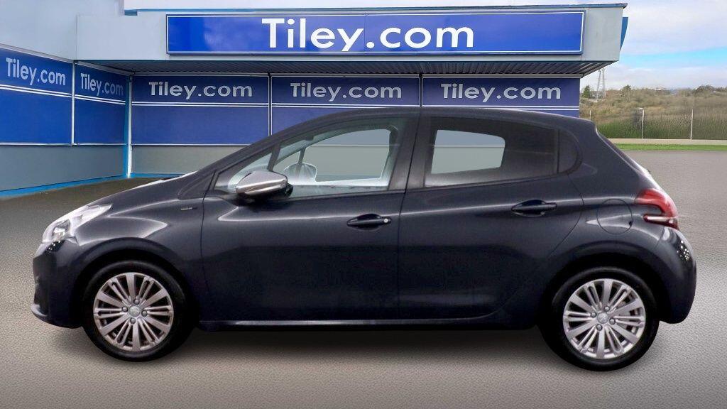 Used Peugeot 208 2019 for sale - 76935999: Photo 6