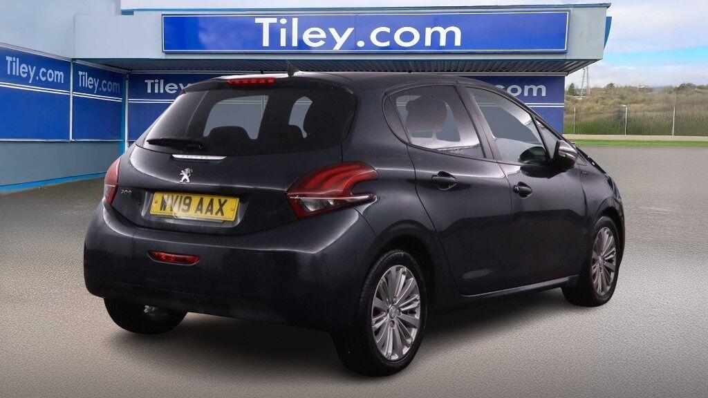 Used Peugeot 208 2019 for sale - 76935999: Photo 8