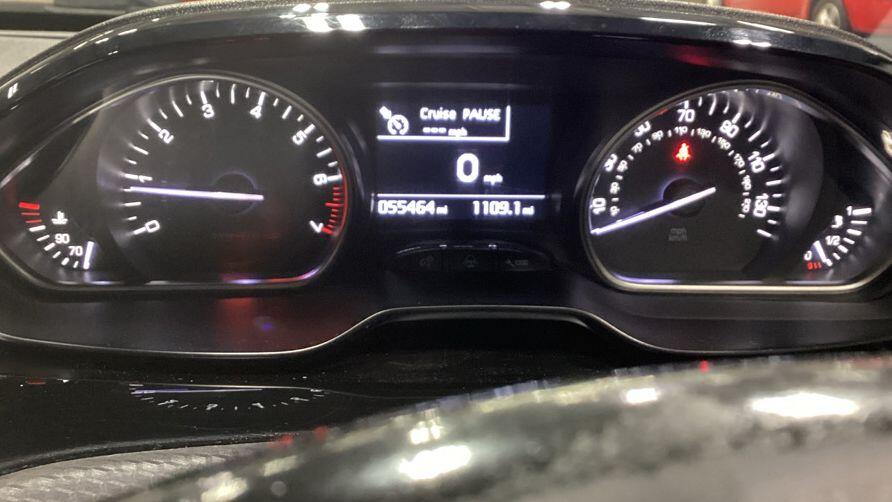 Used Peugeot 2008 2018 for sale - 76849582: Photo 11