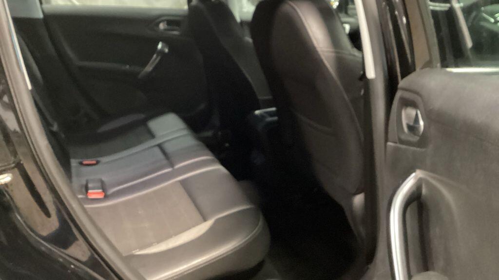 Used Peugeot 2008 2018 for sale - 76849582: Photo 12