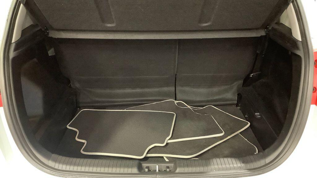 Used Kia Venga 2015 for sale - 77925898: Photo 13