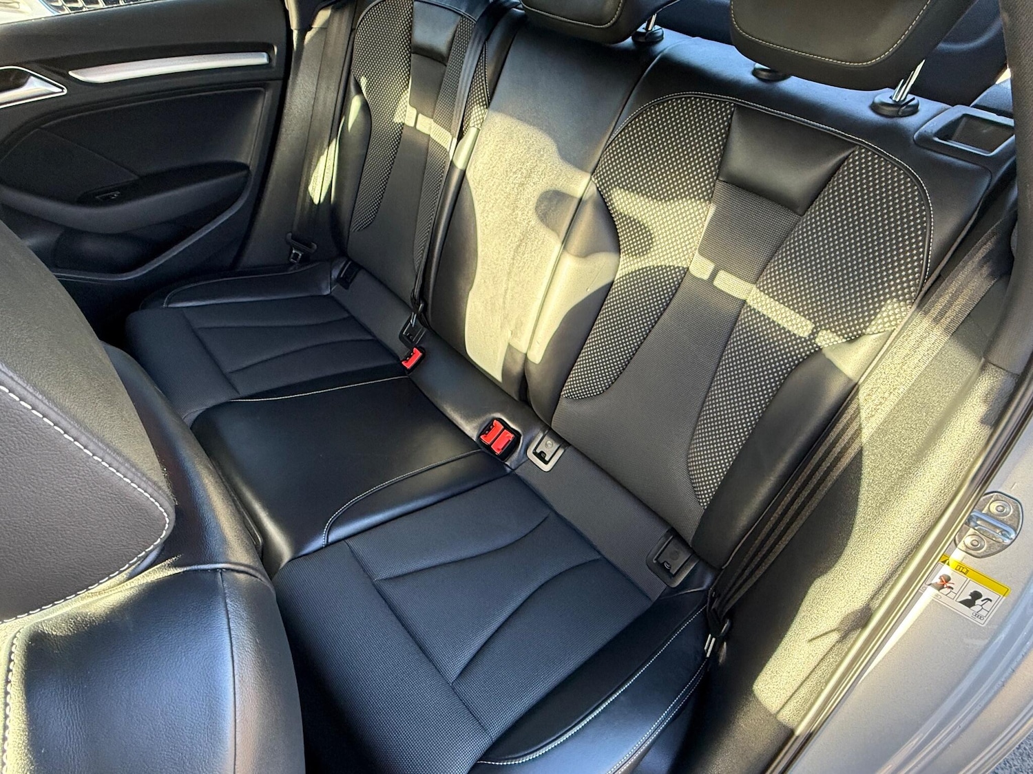 Used Audi A3 2015 for sale - 77098018: Photo 25