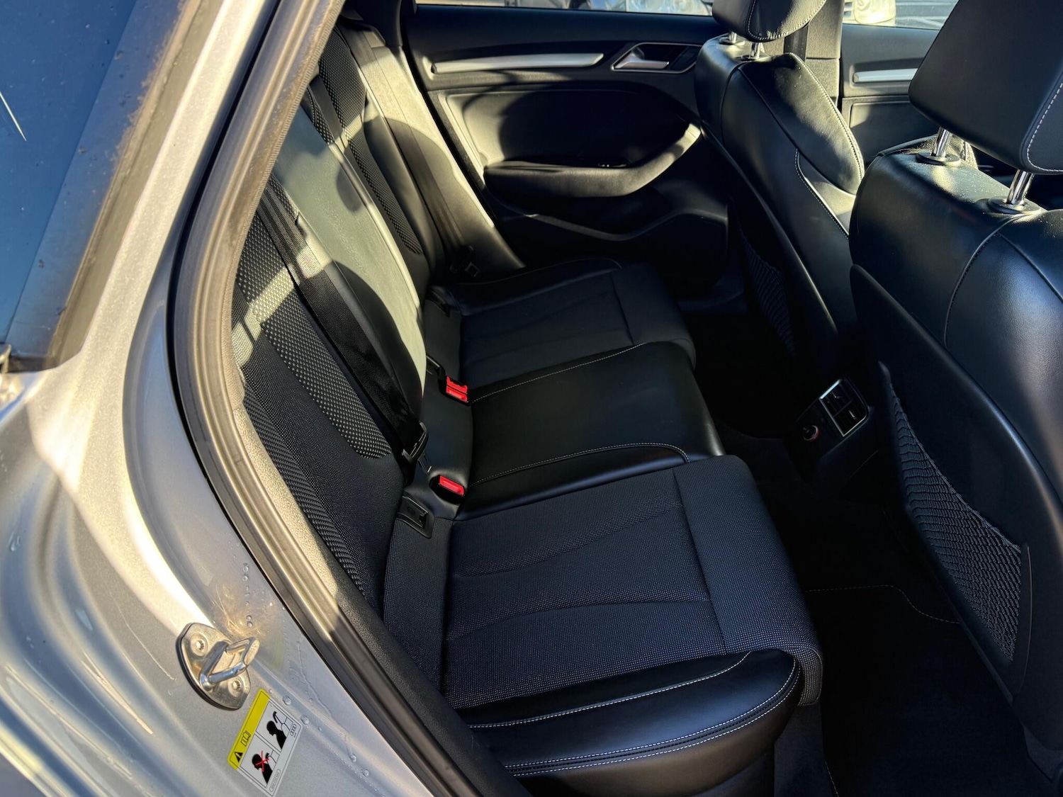 Used Audi A3 2015 for sale - 77098018: Photo 26