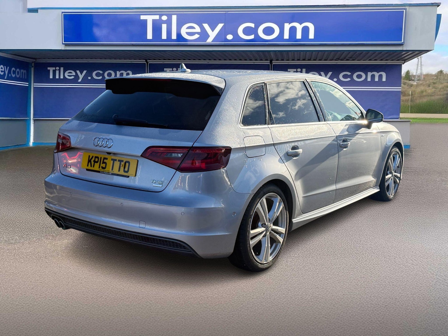 Used Audi A3 2015 for sale - 77098018: Photo 9