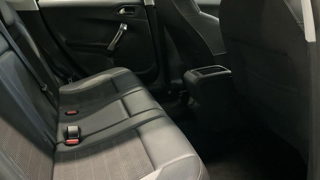 Used Peugeot 2008 2018 for sale - 77479537: Photo 12