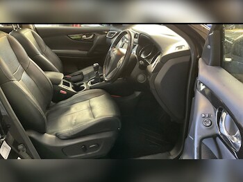 Used Nissan Qashqai 2016 for sale - 76597168: Photo