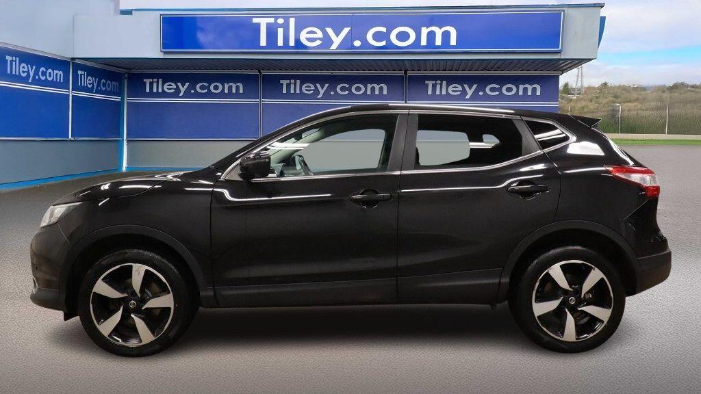 Used Nissan Qashqai 2015 for sale - 77229230: Photo 5