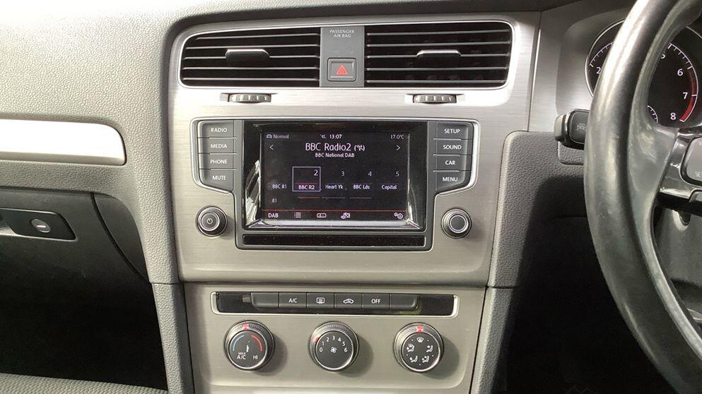 Used Volkswagen Golf 2014 for sale - 76995170: Photo 10