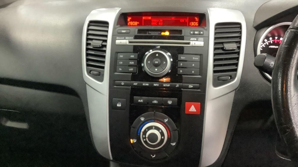 Used Kia Venga 2013 for sale - 77611680: Photo 5